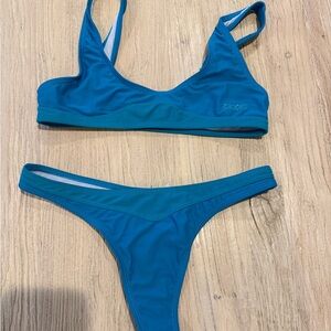CHOOKS Women's Blue Bikini Set